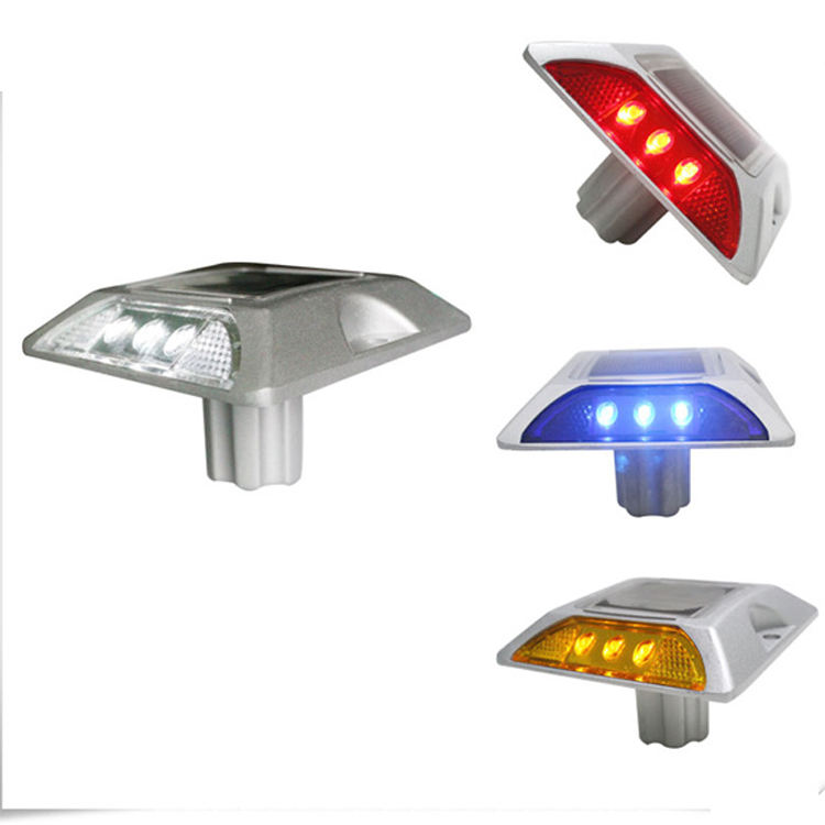 Luz intermitente LED para se&ntilde;alizaci&oacute;n vial